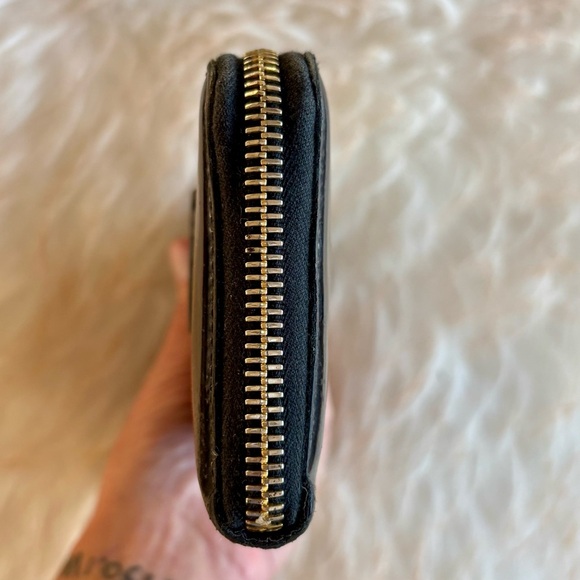 MIU MIU Patent Leather Wallet - Picture 6 of 15